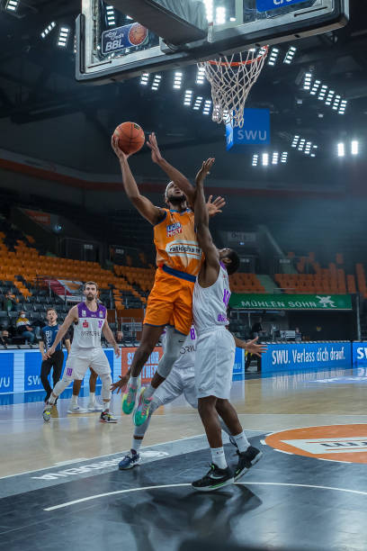 团队配合的 团队配合的