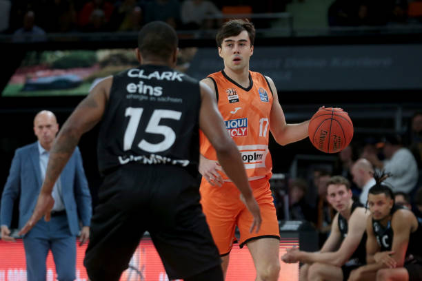 新疆大外在 新疆大外在