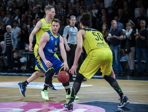 控球和高位 控球和高位