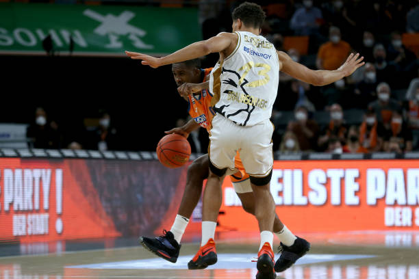 样令人瞩目 样令人瞩目