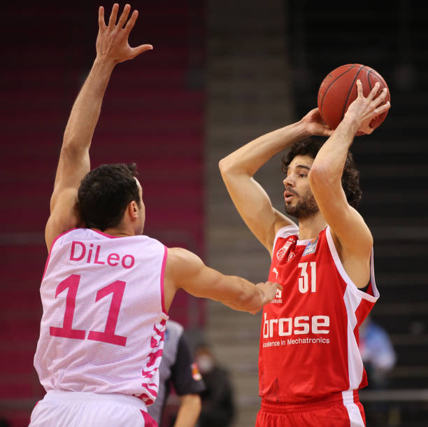 现为球队注 现为球队注