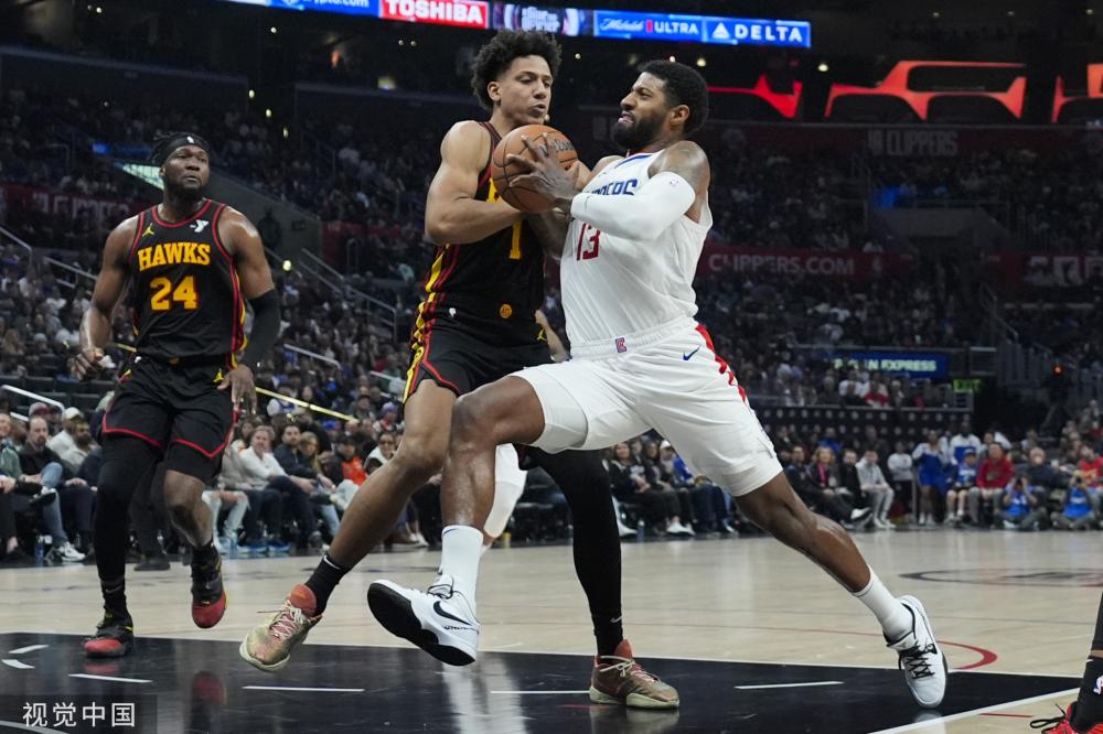 季参与多项 季参与多项